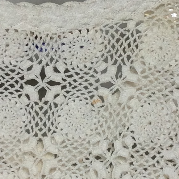 Hand Crocheted Women’s White Button Up Top VTG - Picture 5 of 13